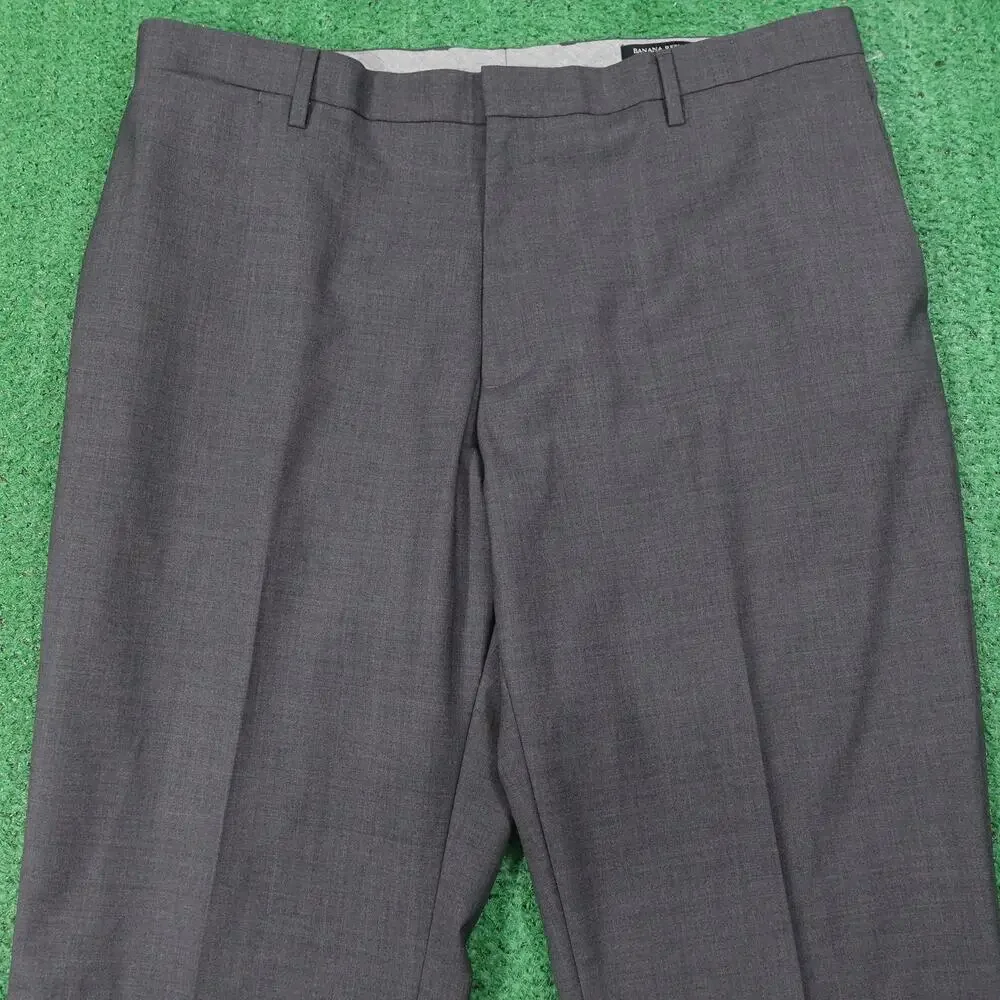 Banana Republic Pants Mens 36x30 Gray Classic Fit Dress Pants Flat Front‎ Wool
